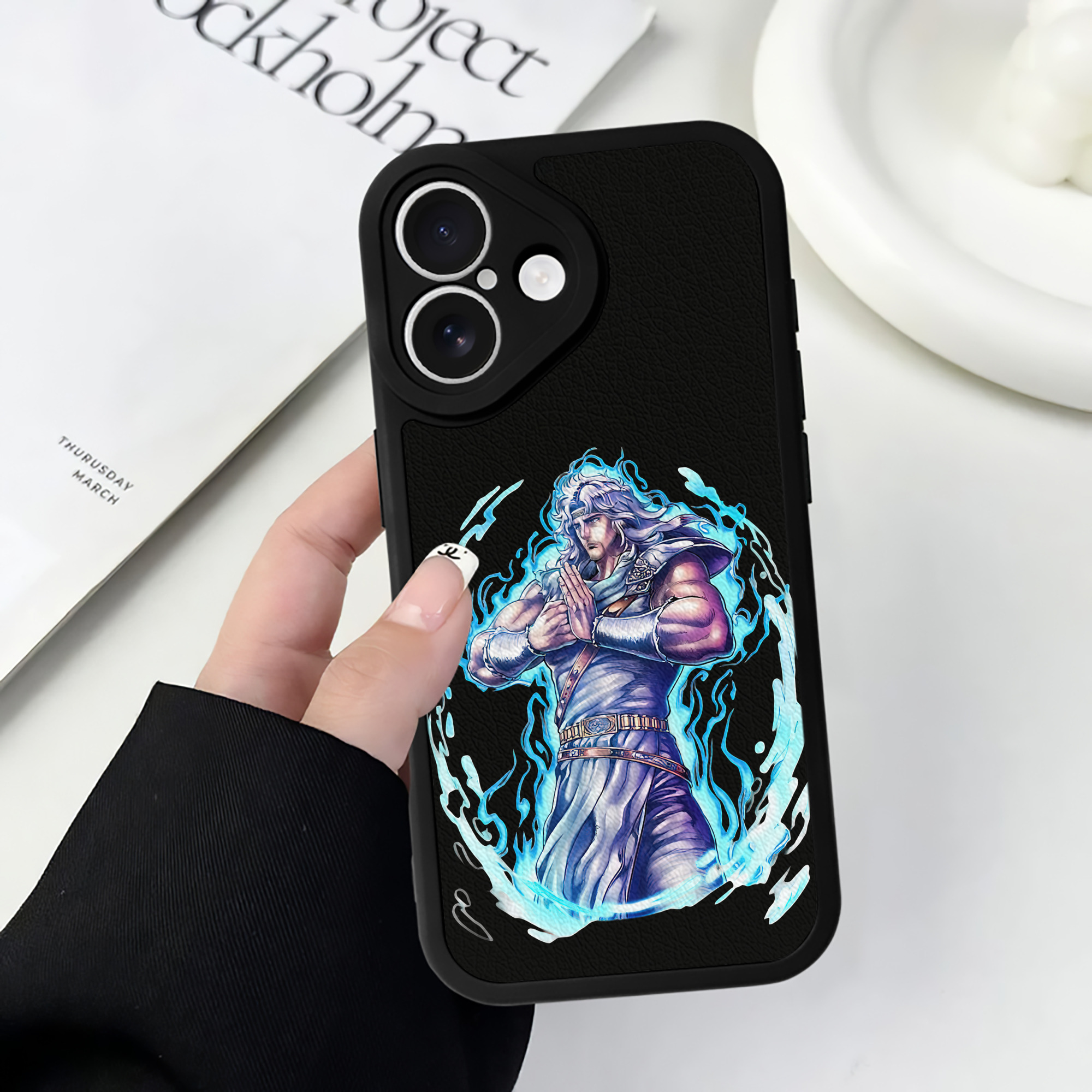 （画像用） 北斗の拳 Fist of the North Star 【iPhone 16シリーズ対応】シリコンスマホケース（レザー調） 材質：シリコン